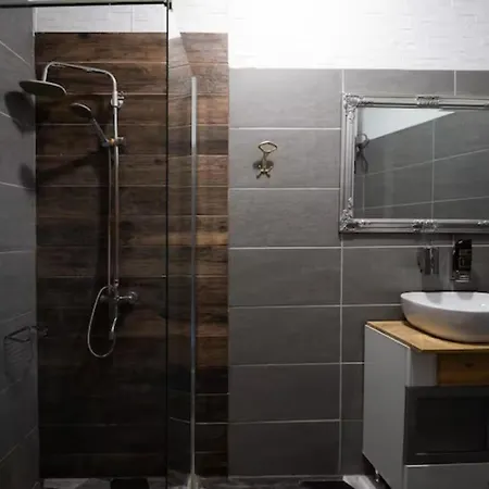 Silver Gate Rooms-diocletian's Palace