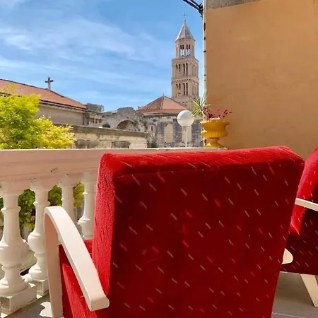 Guest house Silver Gate Rooms-diocletian's Palace Split