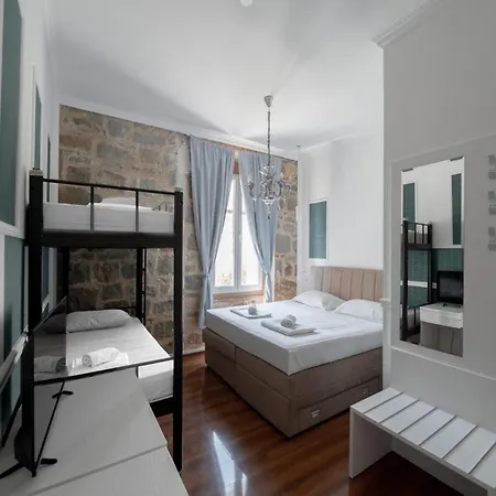 Venus Palace Golden Gate Rooms 3* Spalato
