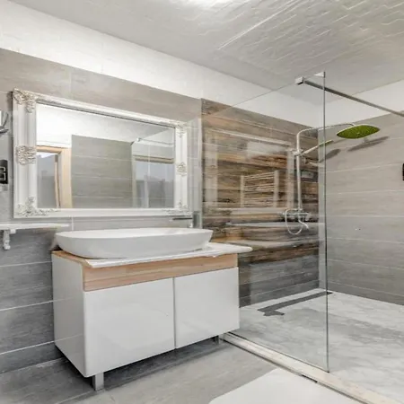 Silver Gate Rooms-diocletian's Palace 3*